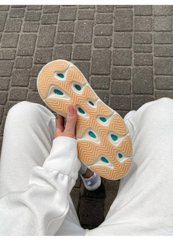 КРОСІВКИ ЖІНОЧІ ADIDAS YEEZY BOOST 700 V3 KYANITE АДІДАС ІЗІ БУСТ No Brand чорні демісезони (369389393)