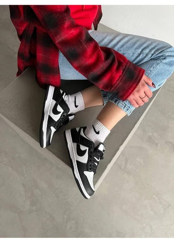 Белые демисезонные кроссовки мужские nike dunk low retro white black найк данк белые No Brand