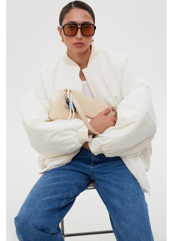 Светло-бежевая демисезонная куртка, цвет молочный Estro