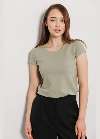 Оливковая летняя женская прилегающая футболка Arjen