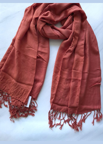 Шарф-палантин жіночий весна-осінь однотонний з кистями 172х73 см No Brand (347723762)