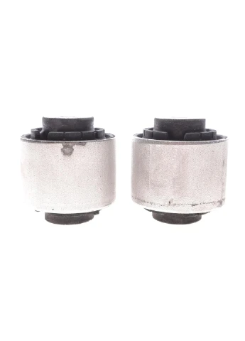 Сайлентблок рычага(к-т) 186562 Febi Bilstein (360952282)