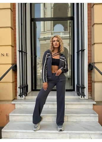 Женский костюм. Штаны + кофта. No Brand (379620760)