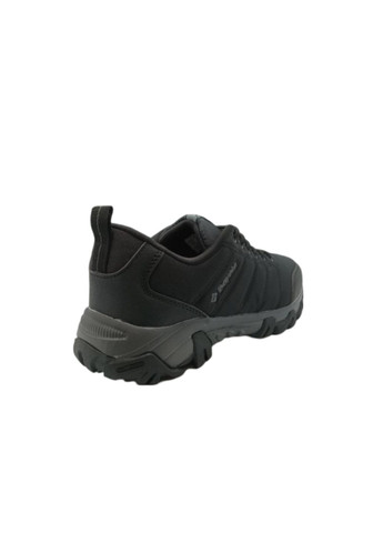 Черные всесезонные кроссовки Bayota