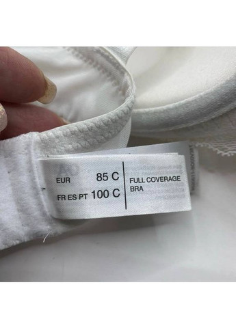 Белый бюстгальтер женский C&A с косточками