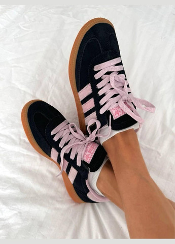 Чорні кросівки handball spezial core black clear pink gum - ie5897 No Brand