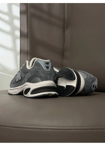 Серо-бежевые кроссовки grey beige No Brand 2010
