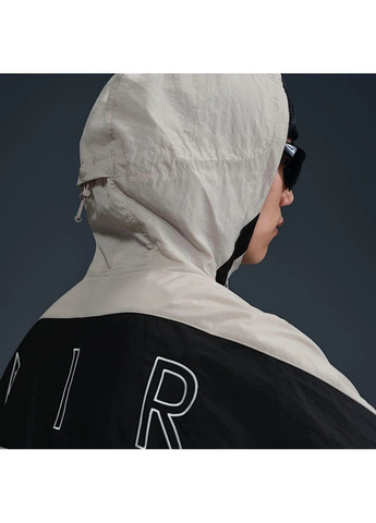 Черная куртка мужская air beige/black Nike