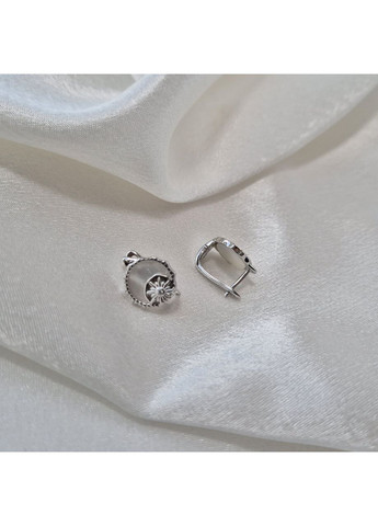 Серебряные серьги Круг с Перламутром серебро 925 пробы Родированное 6673р 3.37г No Brand (352758924)