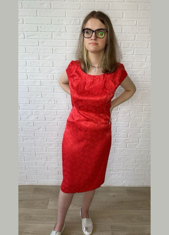 Червона повсякденний, кежуал червоне шовкове літнє жіноче плаття-футляр міді з квітковим принтом сукня-футболка, футляр No Brand з квітковим принтом