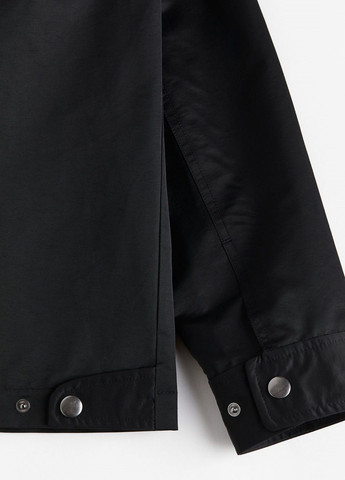 Чорна демісезонна куртка H&M