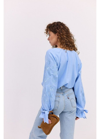 Блакитна жіноча вишиванка льон з вишивкою дерево життя гладдю довгий рукав mkar35177 Arjen (361205595)