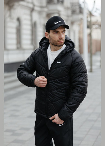 Черная демисезонная куртка мужская motion черная No Brand