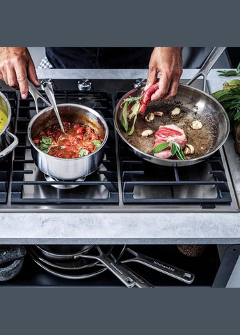 Ківш з кришкою Multiply Stainless Steel 20 см 3,1 л CC003258-001 KitchenAid (316469034)