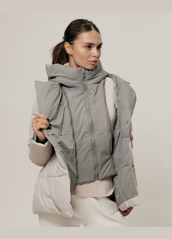 Светло-бежевая куртка с поясом бежево-молочная HAIZIYUAN