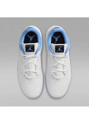Белые демисезонные кроссовки max aura 5 white dz4353-104 Air Jordan