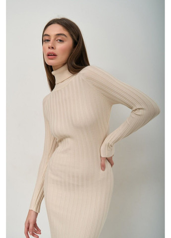 Бежевое платье водолазка в цвете milk chocolate Solmar