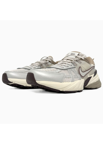 Комбіновані Осінні кросівки чоловічі nike v2k runtekk light brown найк в2к рантекк No Brand