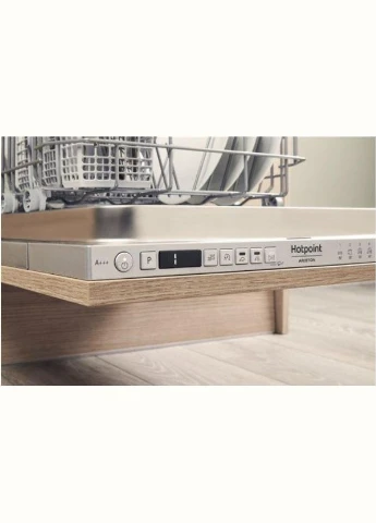 Встраиваемая посудомоечная машина HSIO 3O35 WFE HOTPOINT-ARISTON