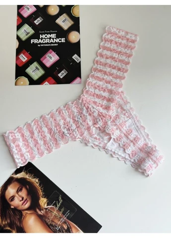 Трусики-стринги жіночі Lace Thong Panty рожеві Victoria's Secret (385770291)