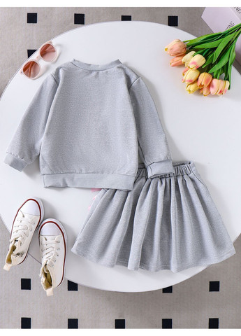 Светло-серый демисезонный костюм для девочки с бантиками серый айла юбочный No Brand