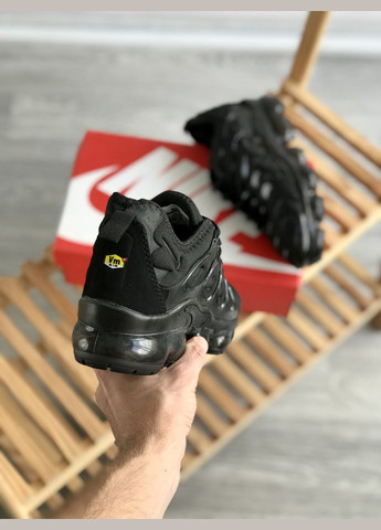 Кросівки жіночі і чоловічі Nike VaporMax plus black | Найк ВапорМакс плюс чорні No Brand чорні демісезони (307288634)