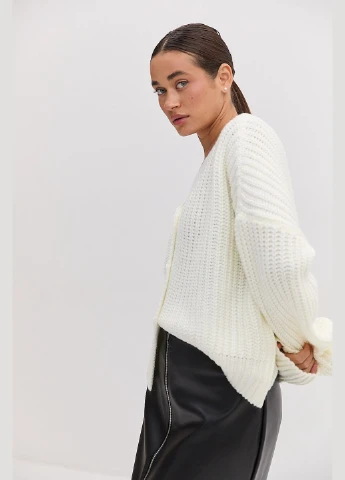 Короткий в'язаний кардиган oversize на гудзиках чорний Arjen (317233846)