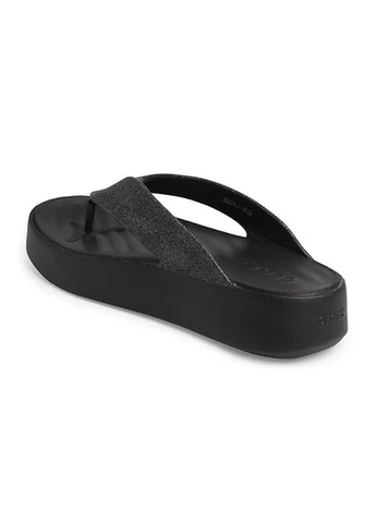 Черные шлепанцы вьетнамки getaway platform flip Crocs