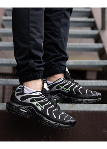 КРОСІВКИ ЖІНОЧІ NIKE AIR MAX PLUS TN BLACK SILVER GREEN НАЙК АІР МАКС ТН ПЛЮС No Brand сірі демісезони (369388634)
