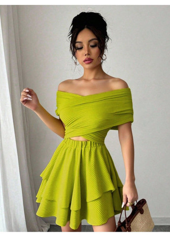 Зеленое платье SHEIN однотонное