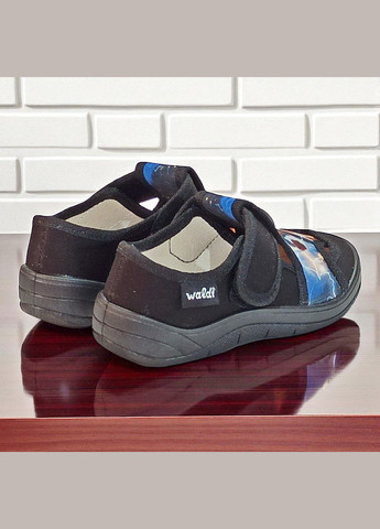 Черные ортопедические тапочки на сменку в садик школу для мальчика валди Waldi