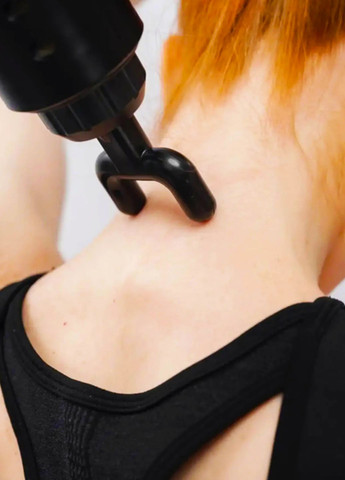 Масажний пістолет ручний масажер перкусійний акумуляторний ударний портативний вібромасажер для тіла з 4 насадками Tik-Tak (362297954)