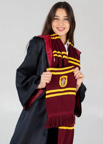 Шарф Гарри Поттер в полоску с эмблемой факультета Гриффиндор с бахромой унисекс (90009/1) My Kigu (363133941)