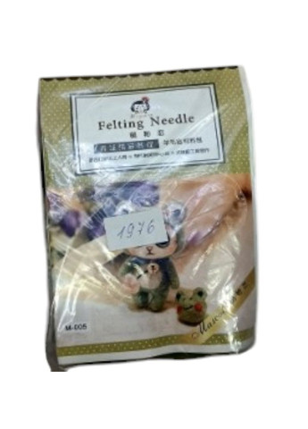 Набір для валяння Кіт в костюмі жабеня + інструменти + брелок No Brand 1976 (315825131)