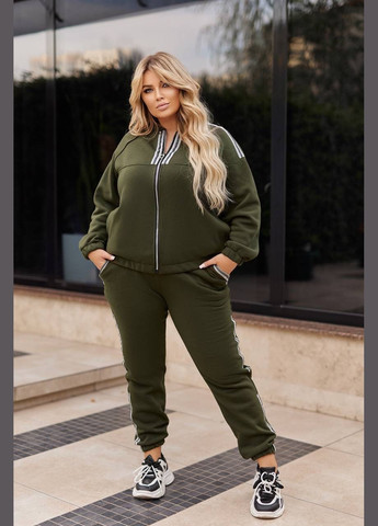 Спортивний костюм No Brand (300520607)