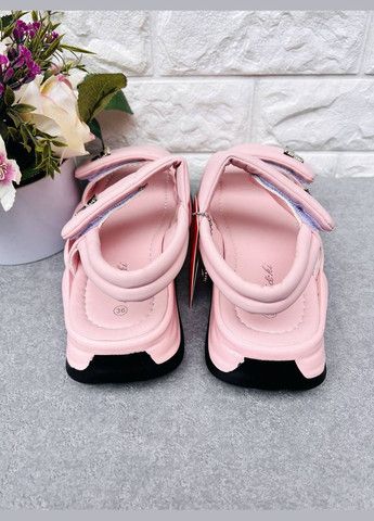 Розовые нереально крутые босоножки для девочки Biki