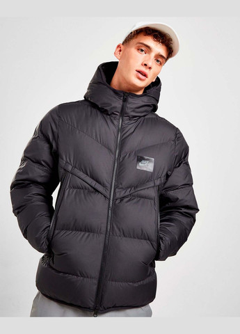 Черная демисезонная куртка мужская sf wr pl-fld air jkt dx2039-010 зима черная Nike
