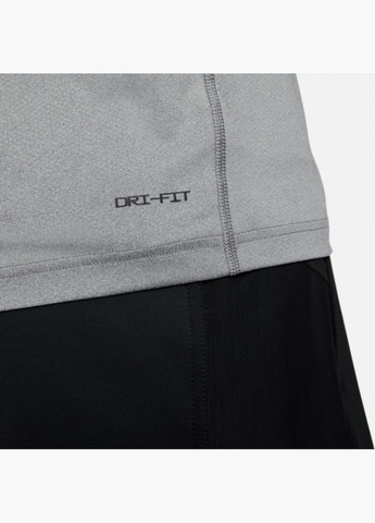Сіра футболка чоловіча dri-fit ready grey dv9815-084 Nike
