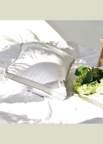 Подушка Classica Soft 3D 50х70 см трикамерна штучний пух антиалергенна біла м'яка IDEIA (342128761)