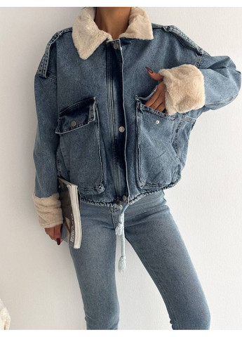 Блакитна куртка джинсова No Brand