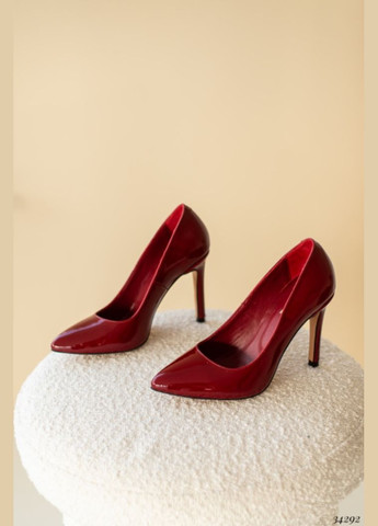 Красные женские туфли на высоком каблуке украинские - фото