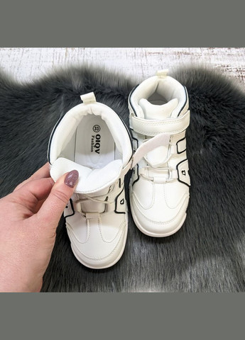 Білі осінні кросівки дитячі Леопард