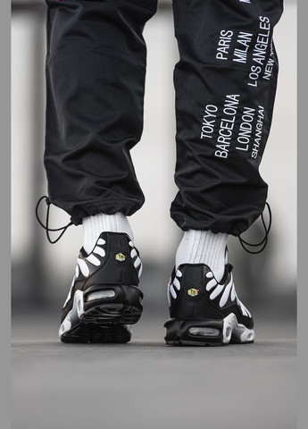 Чорно-білі Осінні кросівки чоловічі і жіночі nike air max tn plus black white | найк аір макс тн плюс чорно-білі No Brand