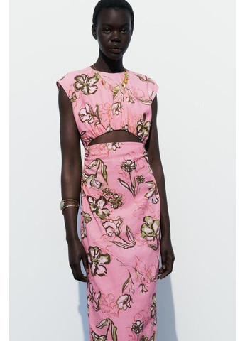 Розовое платье с принтом и льном Zara