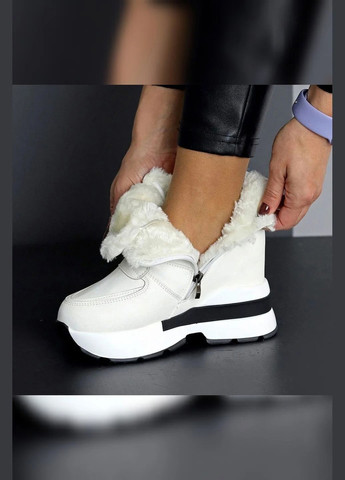 Білі зимові снікерси кросівки жіночі на танкетці спортивні зі шнурівкою на хутрі Viki Снікерси білі зими (303056835)