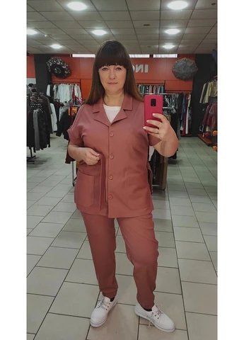 Костюм жіночий брючний літній трикотаж пудра No Brand (402473329)