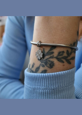 Серебряный шарм подвеска Клевер с Белыми Камнями серебро 925 пробы Родированное 1246 0.85г No Brand (306743421)