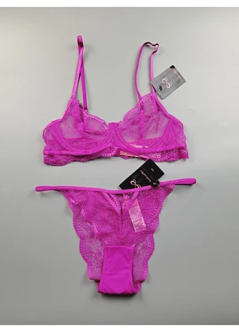 Фуксиновый демисезонный комплект нижнего белья Hunkemoller