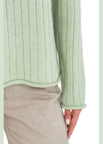 Фисташковый женский джемпер с воротником «стойка» SVTR