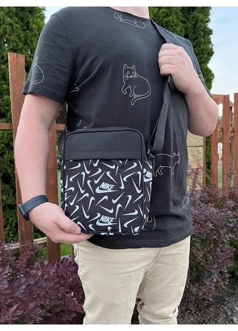 Чёрная спортивная барсетка на ремне - удобно и стильно No Brand (365761971)